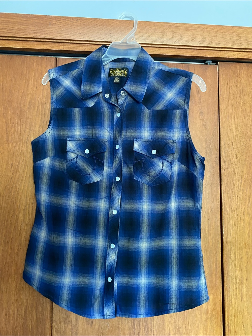 True Religion sleeveless snap up